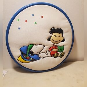 Peanuts Fabric Art/ 8.5" Blue Rubber Circle/framed Snoopy And Lucy Bedtime Story